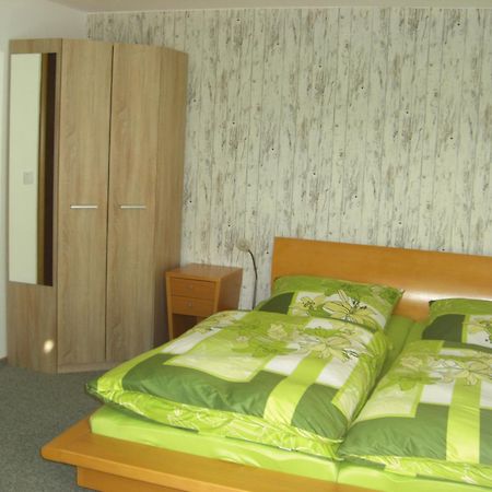 Pension Zum Koehler Schönwalde Esterno foto